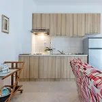 2 Bedroom Amazing In Apartman Póla