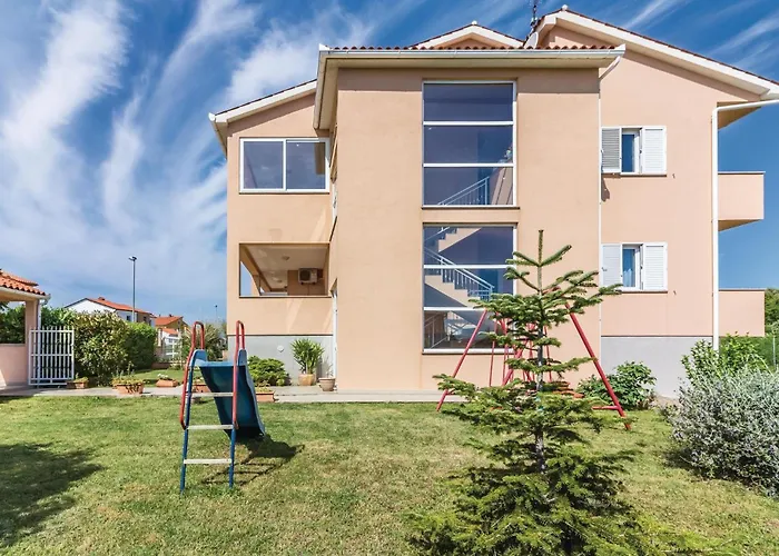 2 Bedroom Amazing In Appartement *